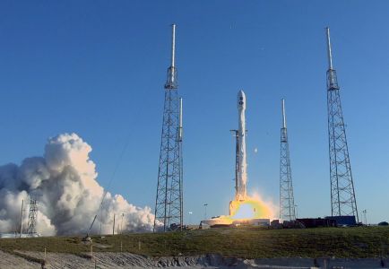 NASA ‘Planet Hunter’ has launched
