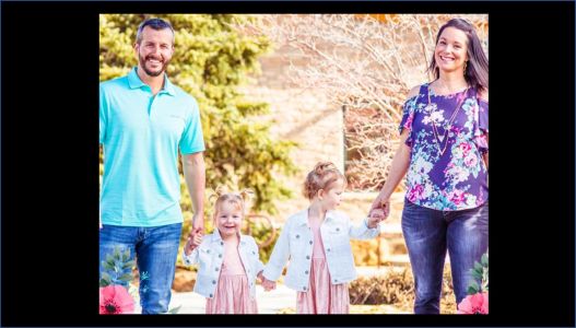 Chris Watts: Colorado dad charged with murdering his pregnant wife and two young daughters