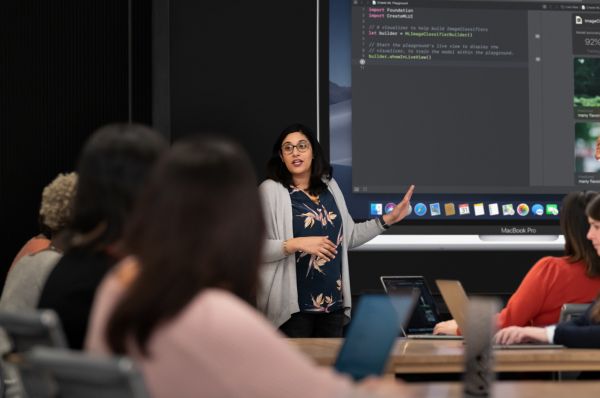 New Apple Entrepreneur Camp Offers Immersive Technology Lab and More for Female App Developers who are Founders and Entrepreneurs