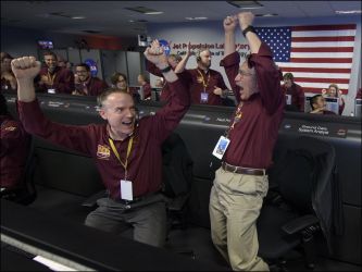 NASA’s InSight Lander arrives on Martian surface to study planet’s deep interior