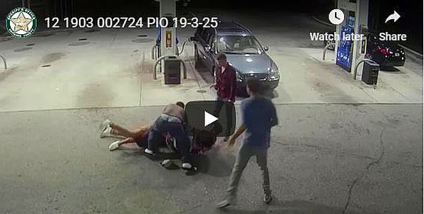 Florida spring breakers thwart armed robbers and take their gun away (Video)