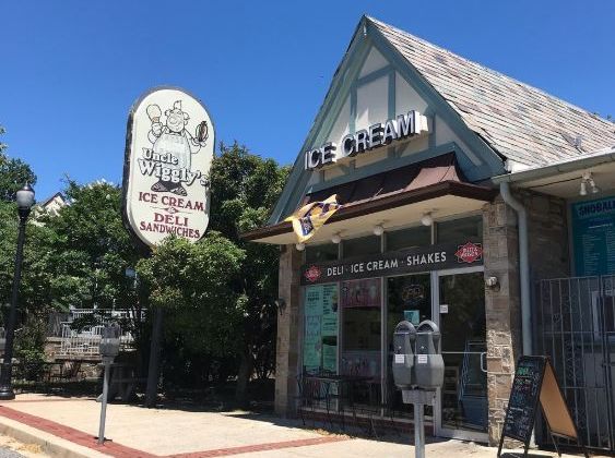 Search is on for suspect who broke into and robbed Uncle Wiggly’s Deli & Ice Cream