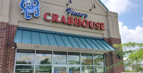 Ace News Today - Man charged after threatening protesters outside Vince’s Crab House with baseball bat