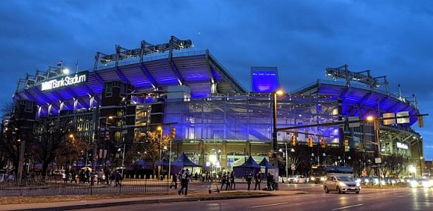 Fans allowed inside M&T Bank Stadium for upcoming Ravens v. Steelers game