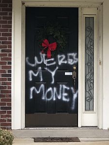 Ace News Today - Mitch McConnell’s Kentucky home vandalized over $600 stimulus funds