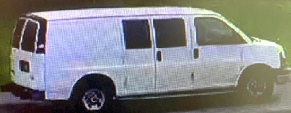 Baltimore County Police warn of gun wielding man trying to lure kids into his van