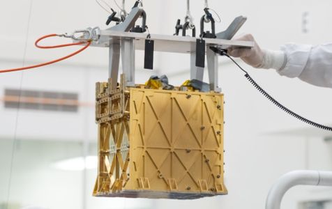 Ace News Today - Oxygen now being extracted and manufactured on the Red Planet with help from Mars Rover