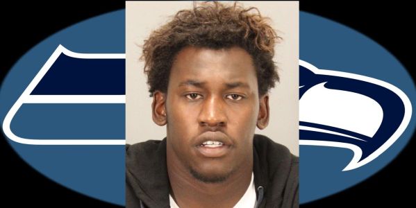 Ace News Today - Arrest warrant issued for Seahawks defensive end Aldon Smith
