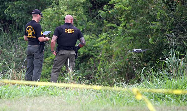 Indian River County Deputies discover body in Vero Beach canal
