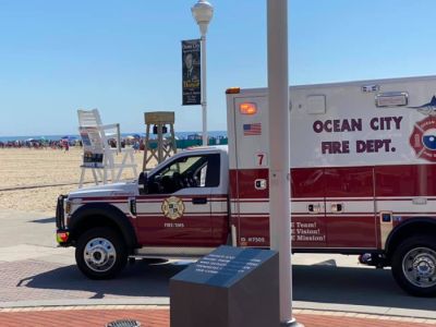Ace News Today - Ocean City July 4 fireworks cancelled as fireworks explode on the beach earlier in the day (Video)