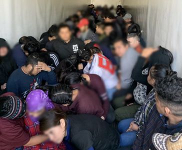 Ace News Today - Texas man charged with smuggling 115 undocumented non-citizens in refrigerated trailer