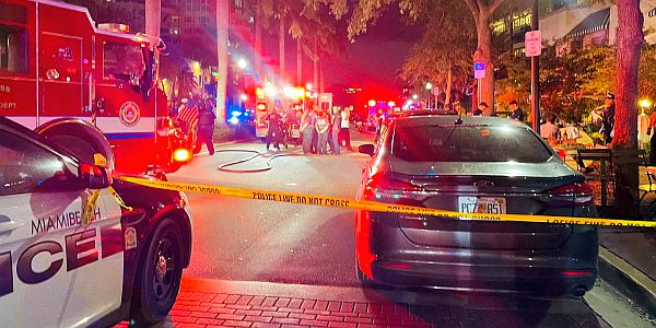 Six hurt, one dead, after car crashes into an outdoor Miami Beach sidewalk café