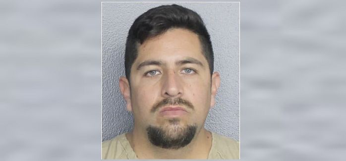Ave News Today - Suspected voyeur seen touching himself inappropriately on video outside a Florida home identified, charged