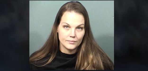 Florida mom goes to bar, leaving two babies alone in car, doors unlocked, vehicle running