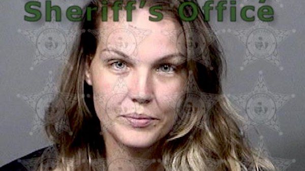 Ace News Today - Florida mom goes to bar, leaves two babies alone in car, doors unlocked, vehicle running