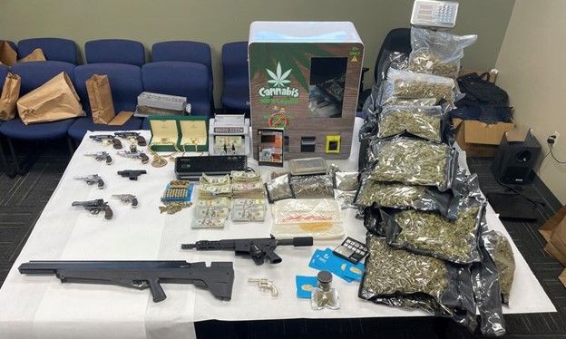 Ace News Today - Florida man, drugs, guns, cash, a Porsche and Lexus seized in Orlando drug bust