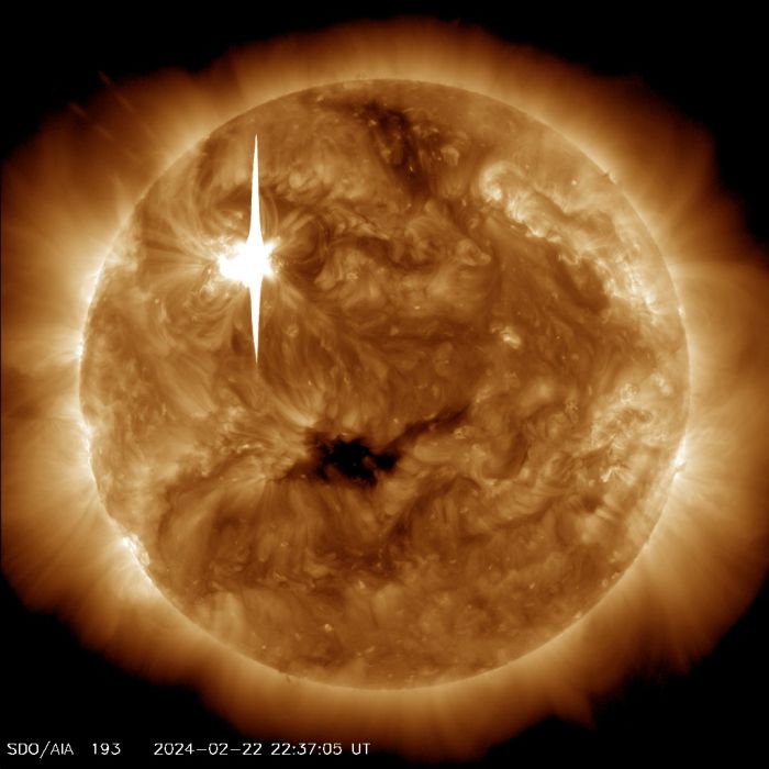 Ace News Today - NASA captures dramatic images of two solar flares that erupted on February 22