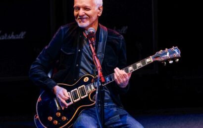 Legendary rocker Peter Frampton to be honored with Annual Les Paul Spirit Award