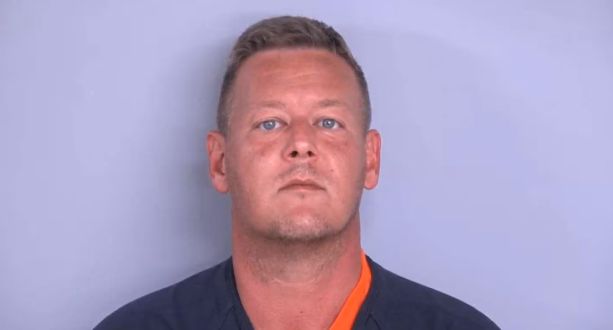 Navy Commander gets 13 years in prison for distributing child sex abuse materials and retaining classified national defense files at his home residence