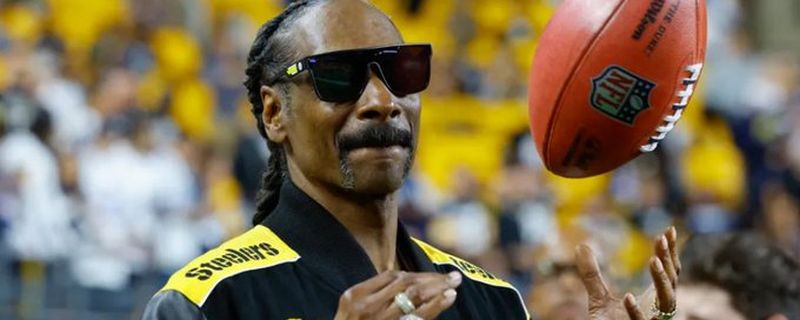 Ace News Today - Snoop Dogg to host NFL Honors Awards Show; Image credit: X