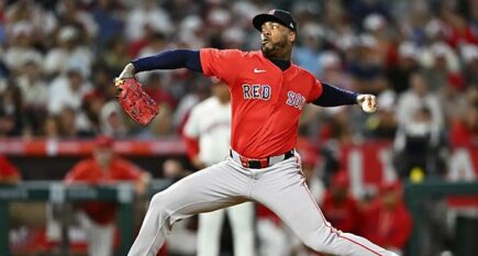 Aroldis Chapman sets all-time strikeout record to become MLB’s all-time strikeout king among relievers