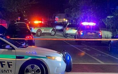 Lake Worth Beach stabbing leaves 1 dead, 3 injured; Suspect remains unknown and at large
